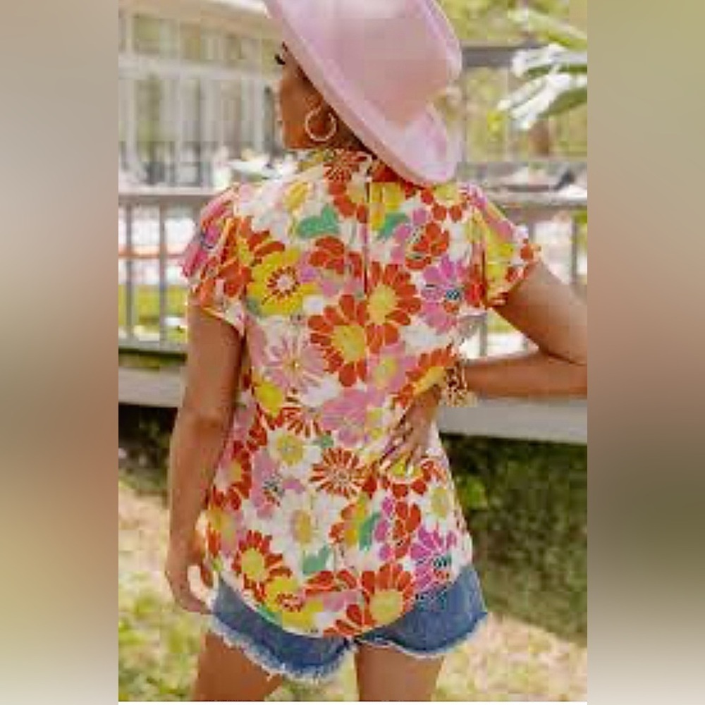 DR2 Short Sleeve Floral Button Down Blouse Size XLarge